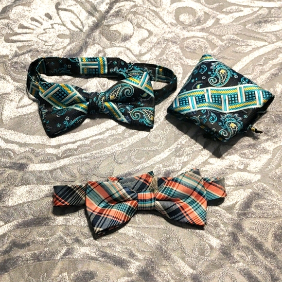 Other - Boys Necktie and Handkerchief